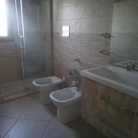 Da Franco E Emilia ホテル オストゥーニ